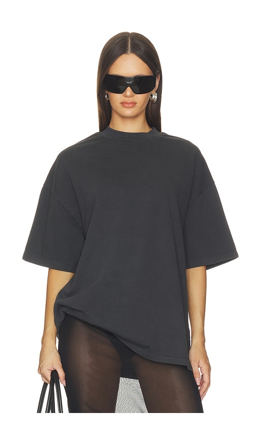 Fear of God ESSENTIALS Signature 90's Fit Tee | Thumbnail 2 Fear of God ESSENTIALS Signature 90's Fit Tee | Thumbnail 2
