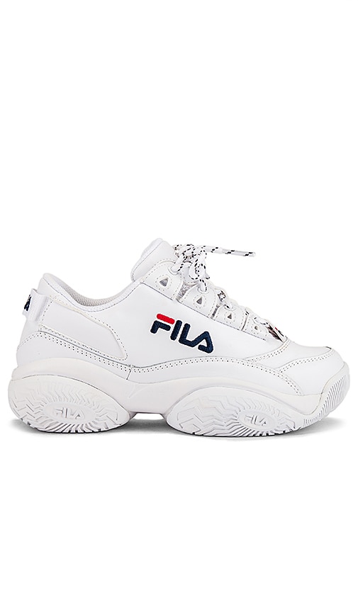 fila sneakers all white