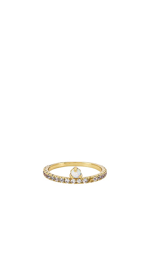 Nadia Ring