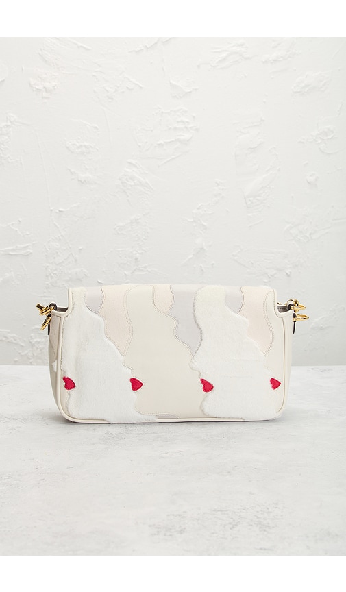  Fwrd Renew Umhängetasche Fendi In Ivory. 