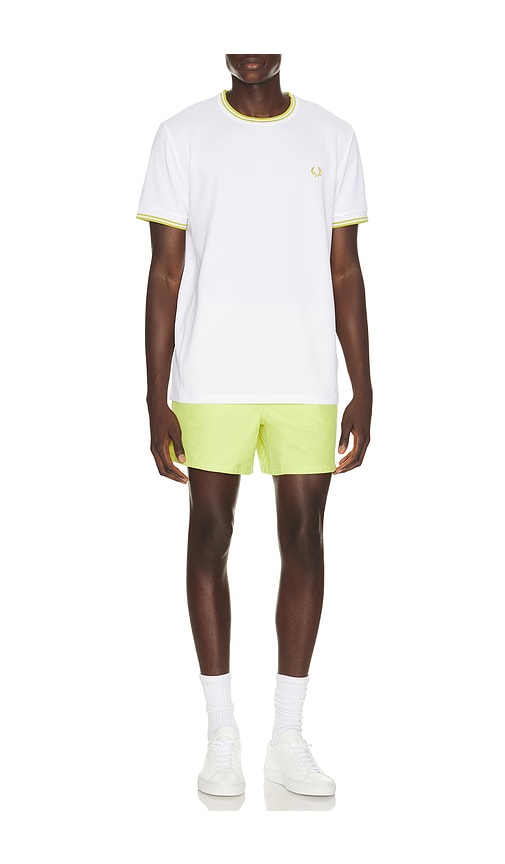  Fred Perry Shorts In Yellow. Größe S. Also In M, L, Xl/1x. 
