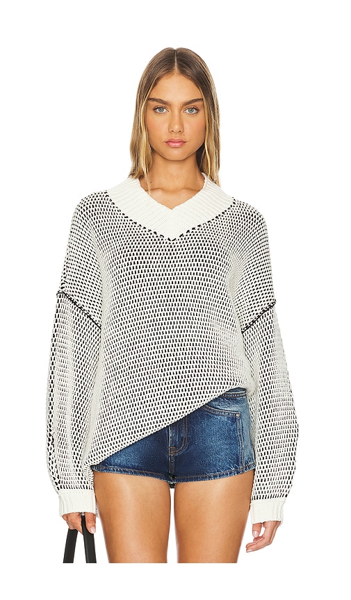 Shop Free People Maisie Sweater In 象牙白色黑色拼接