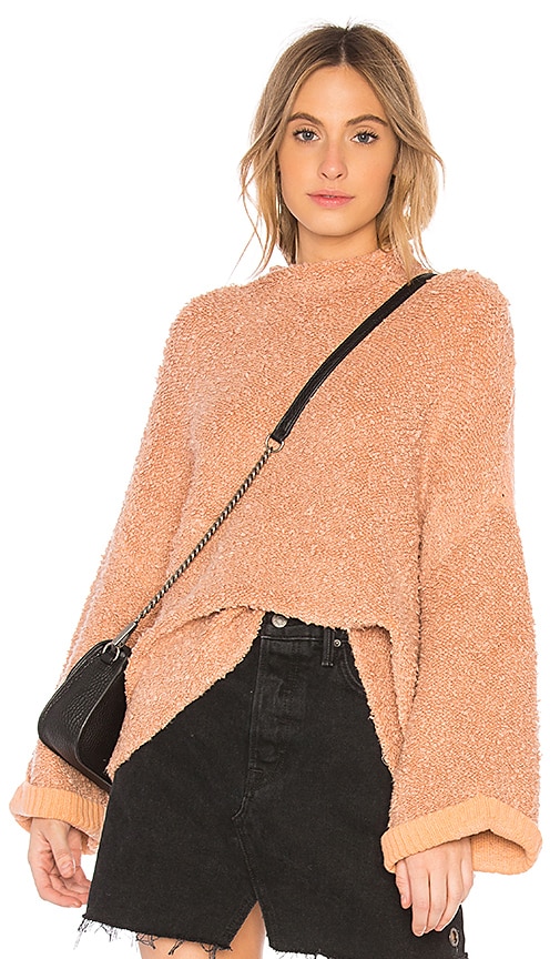 Free People PULL SWEAT CUDDLE UP en Rose REVOLVE