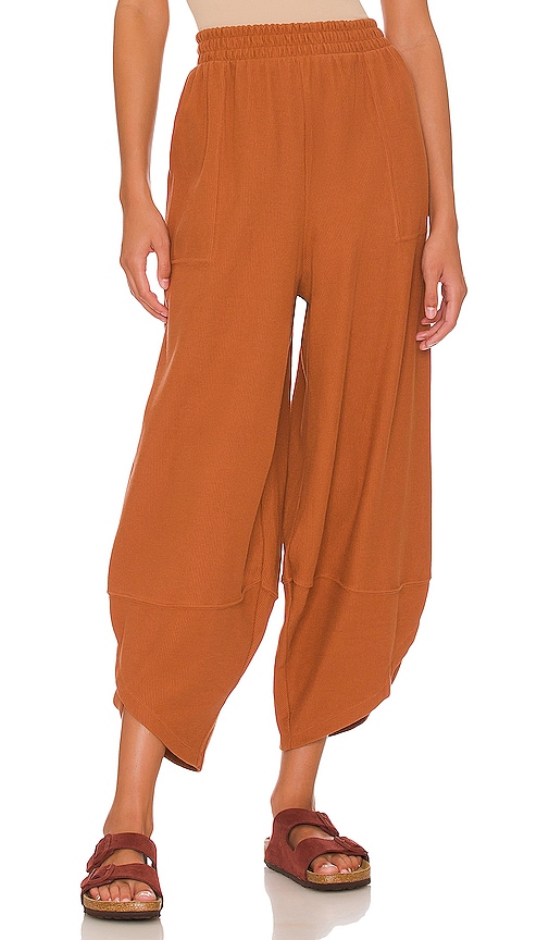 Free People She's All That Printed Pants Size 10 Orange MSRP $98 NWT