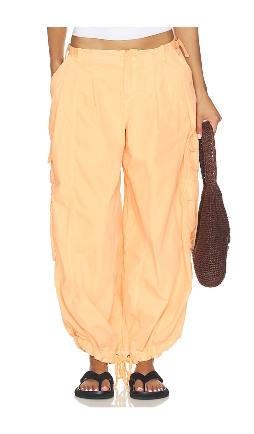 Free People PANTALON UTILITY CHARMER en Nude Taille XL Also en XS S M L 188 €