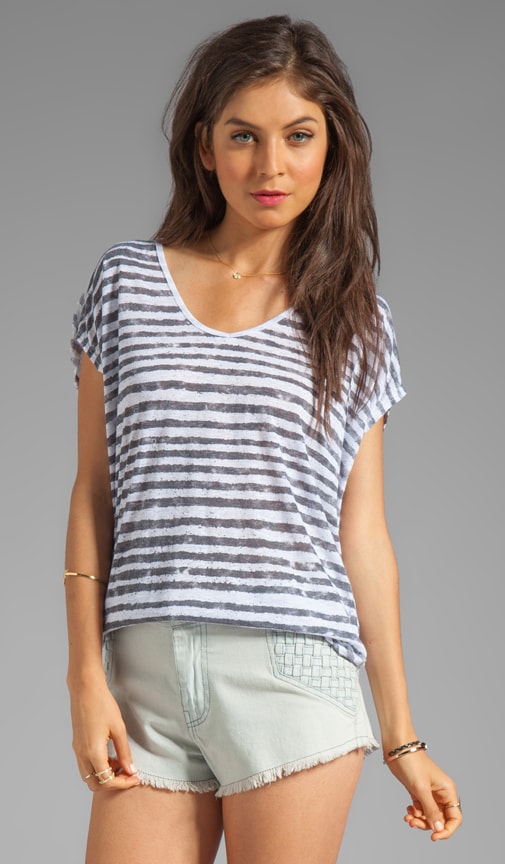 Dylan Tee