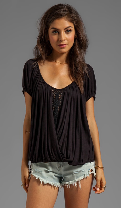 Ann's Ruched Top