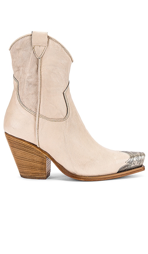 Product Name: Free People Women's Brayden Leather Western Boot - Snip Toe