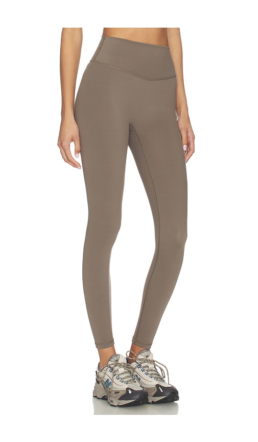 Form Core Leggings In Brown
