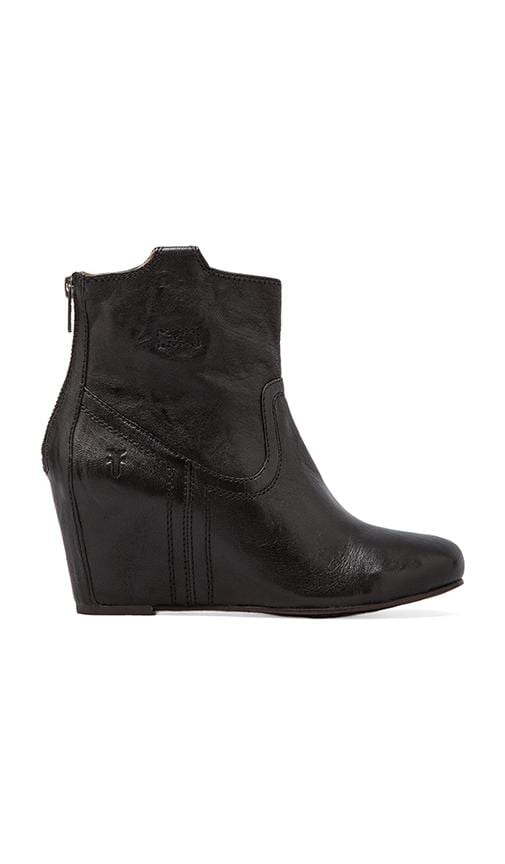 frye carson wedge bootie