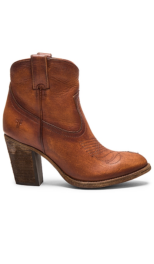 Frye Ilana Pull On Short Boot in Cognac | REVOLVE