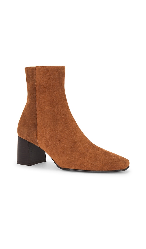 Flattered Cay Boot In Brown