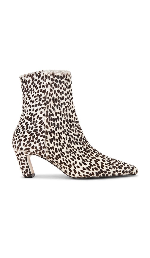 Xena Boot in Cream. - size 36 (also in 37, 38, 39, 40) - Flattered - Modalova