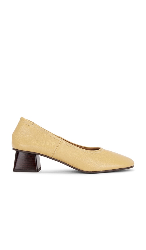 Flattered ESCARPINS ZAC en Beige Taille 38 Also en 39 255 €