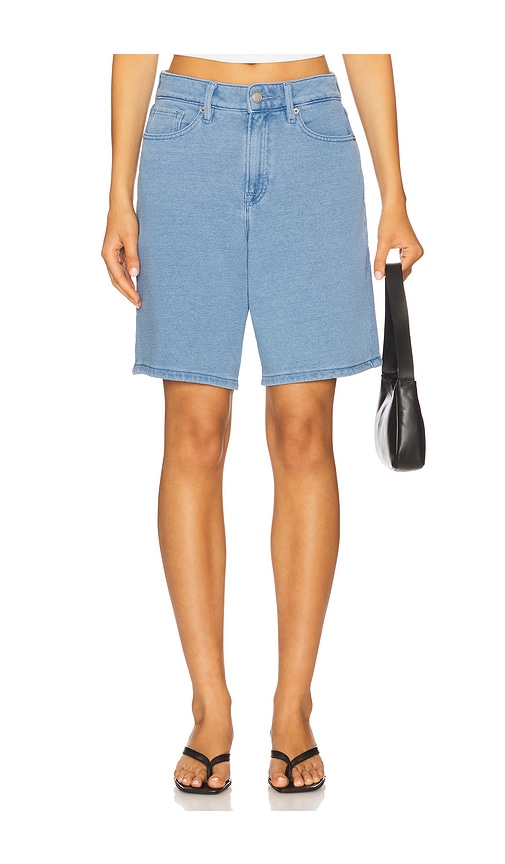 Jeanius Good Ease Bermuda Shorts in Blue. - size 8 (also in 0, 00, 10, 14, 16, 18, 2, 20, 22, 24, 4, 6)