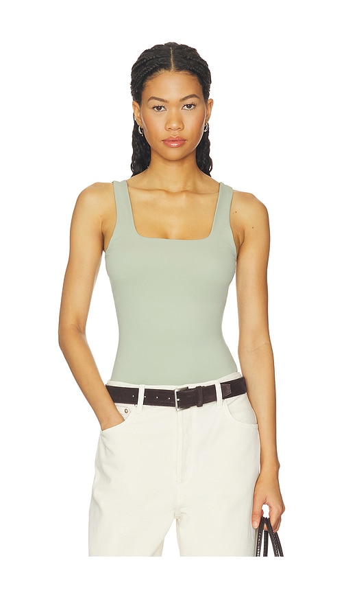 Good American The Weightless Sculpting Modern Tank Bodysuit en Green Taille L Also en XS S M XL1X 87 €