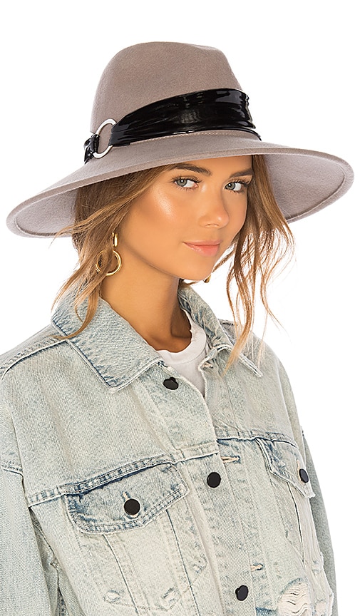 Naomi Hat