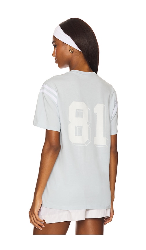 D 81 Tee in . Size L. Also in M, S, XL/1X, XS - Guess Jeans - Modalova
