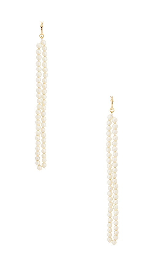 Galley Los Angeles Payton Pearl Drop Earrings in Ivory.