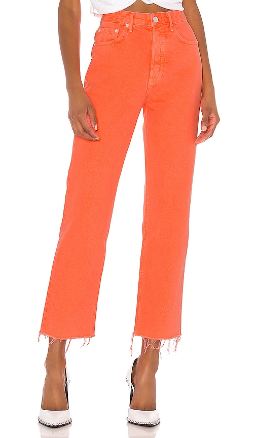 Mica Crop