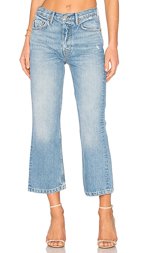 levi's busted knee jeans