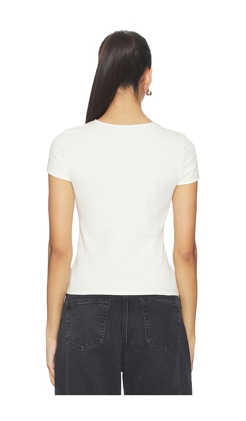  Grlfrnd Camiseta Keyhole Twist Short Sleeve Tee En Color Ivory Talla L  (también En M, S, Xl, Xs, Xxs). 