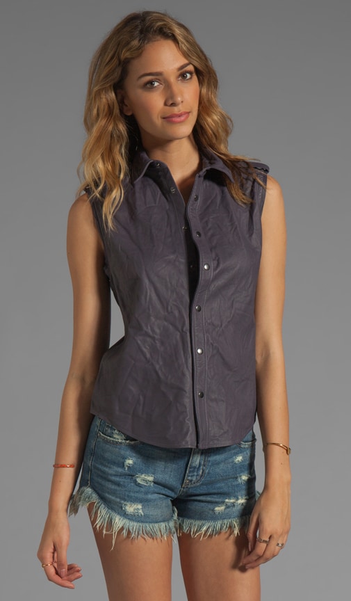 Sleeveless Shirt