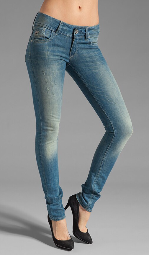 Lynn Skinny