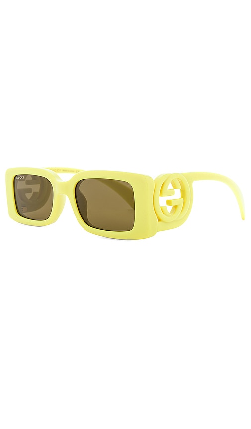 Shop Gucci Chaise Longue Rectangular Sunglasses In É»„è‰²