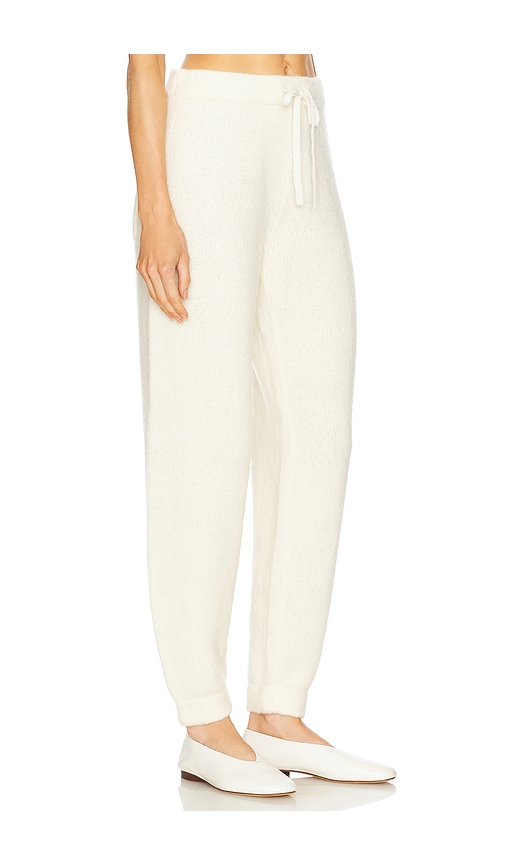 Guest In Residence Cloud Jogger In Cream