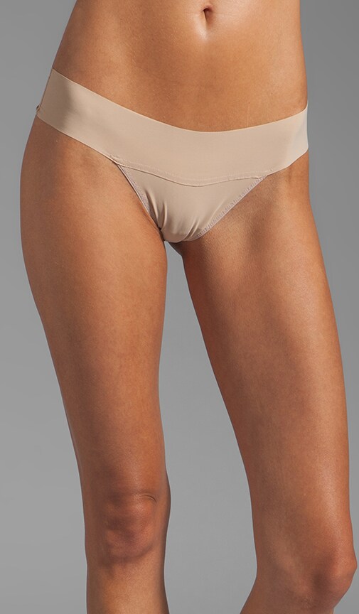 Eve Natural Rise Thong