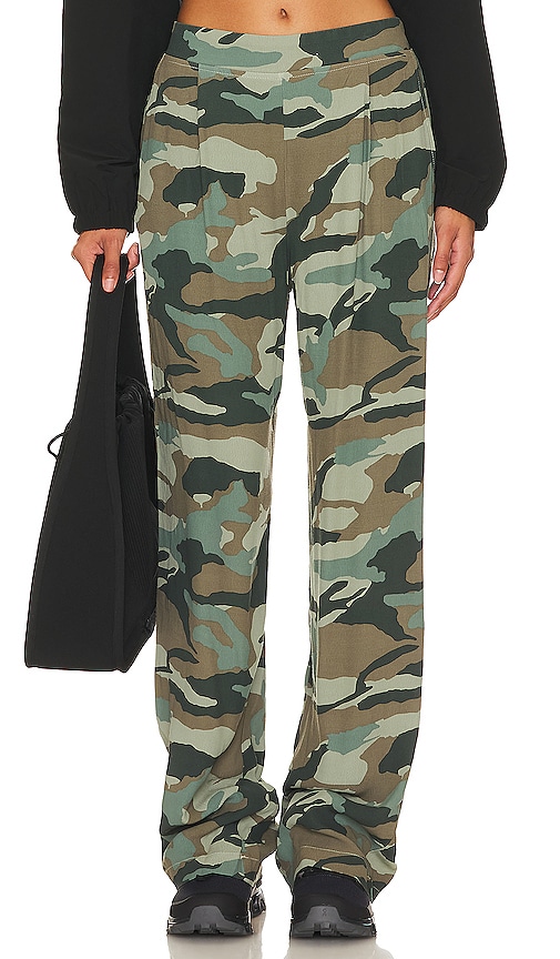 SER.O.YA Jane Baggy Camouflage Cargo Pants