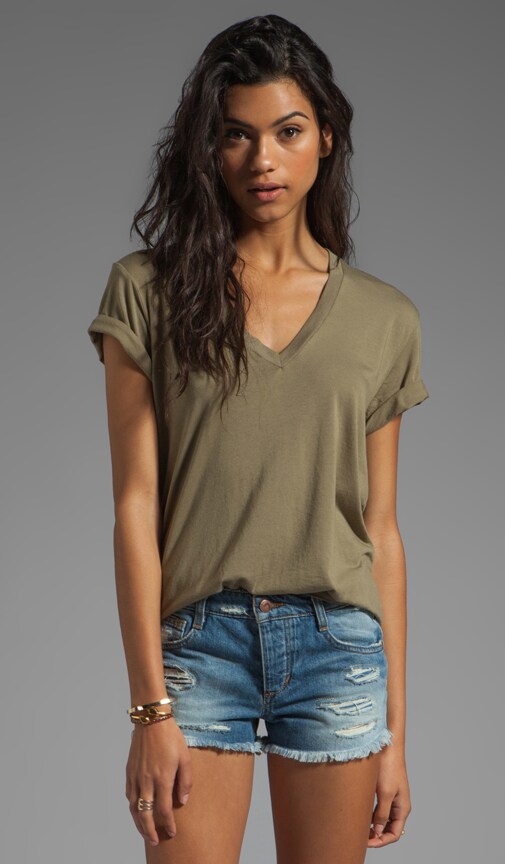 Oversized V