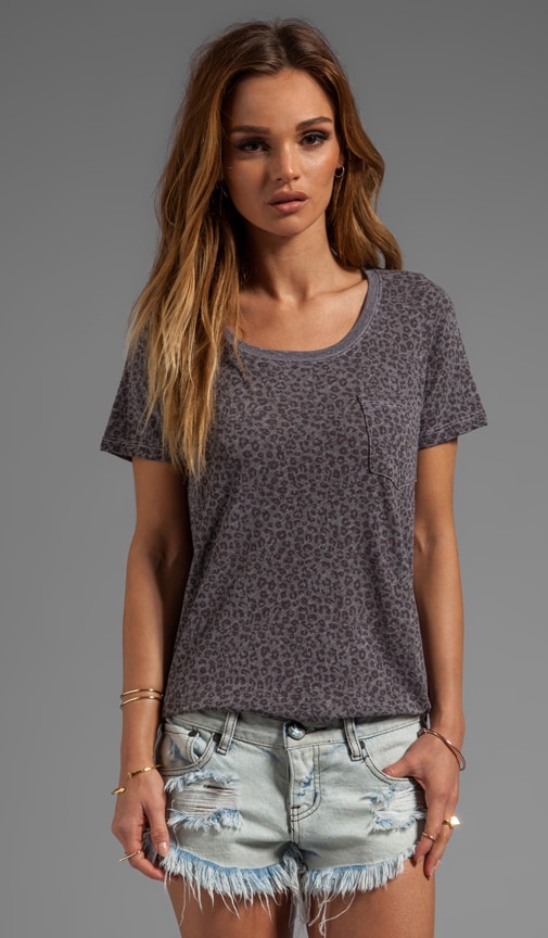 Granite Leopard Pocked Top