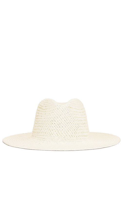  Hat Attack Vented Luxe Packable Hat In White. 