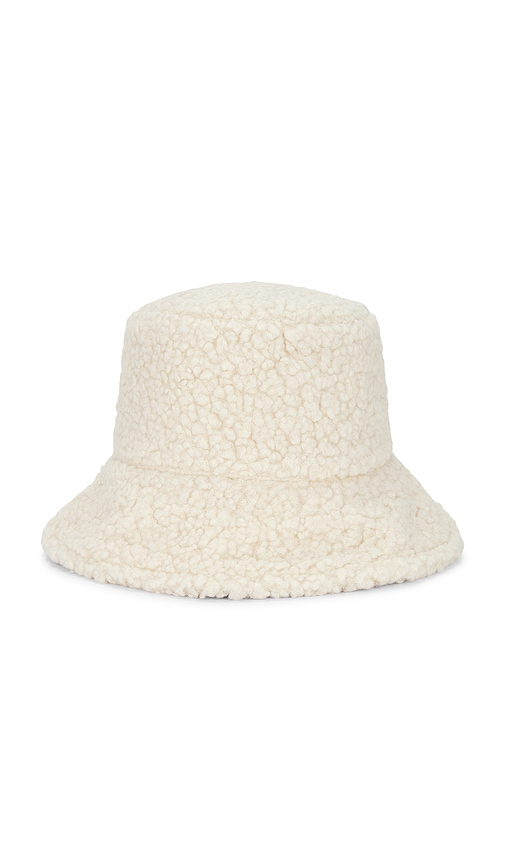  Hat Attack Reversible Sherpa Bucket Hat In Cream. 