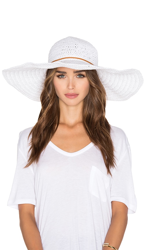 white sun hat womens