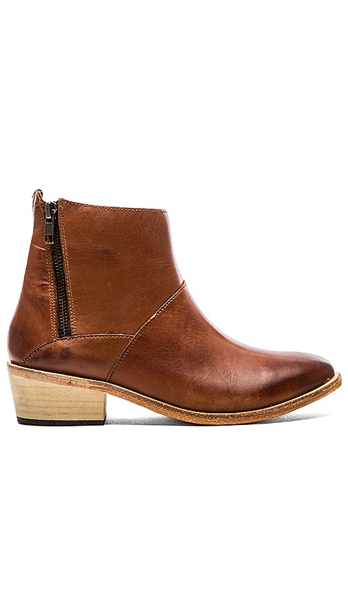 Fop Bootie