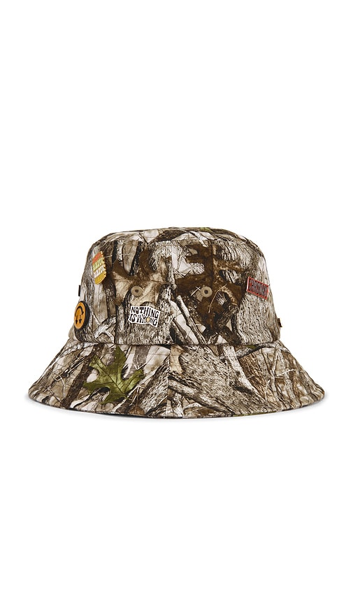  Happy Caps Pin Bucket Hat In Green. 
