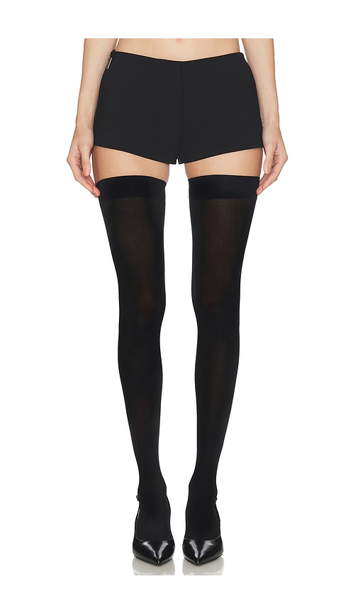 Haelo Brace Waist Tailored Shorts In Black