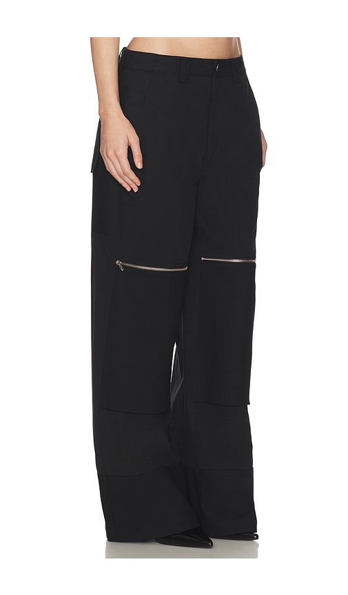 Haelo Flex Waist Zip Cargo Pant In Black