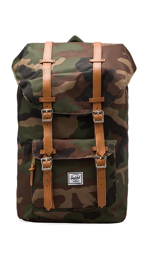 herschel camo backpack