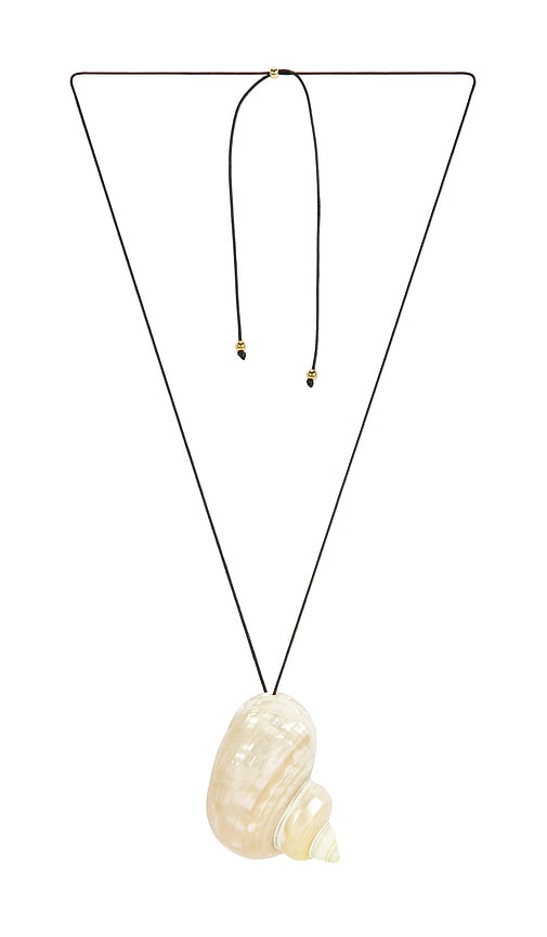 Sea Necklace in Ivory.