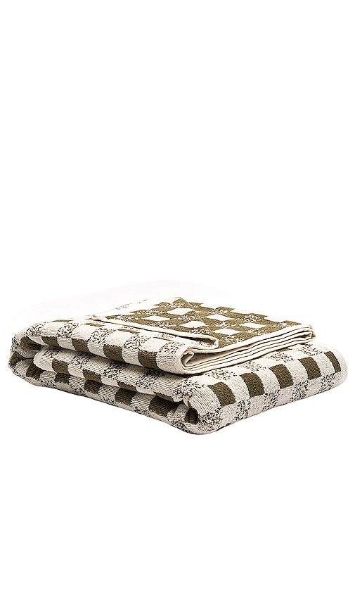 House No. 23 Monroe Towel In Olive