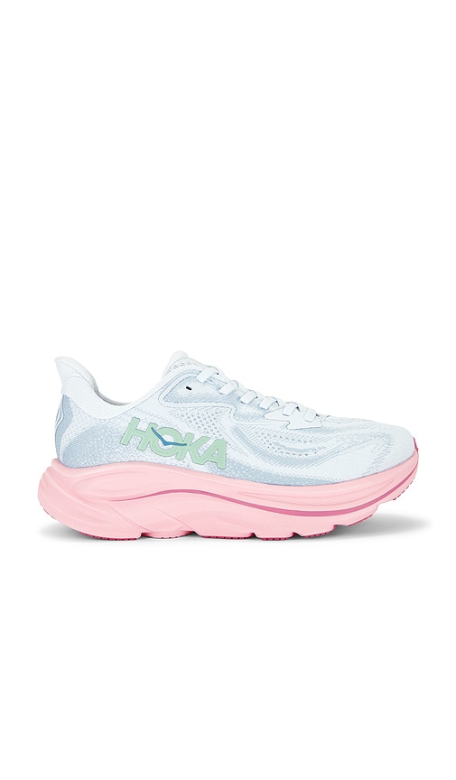 HOKA Clifton 10 Sneaker in Overcast & Petal | REVOLVE