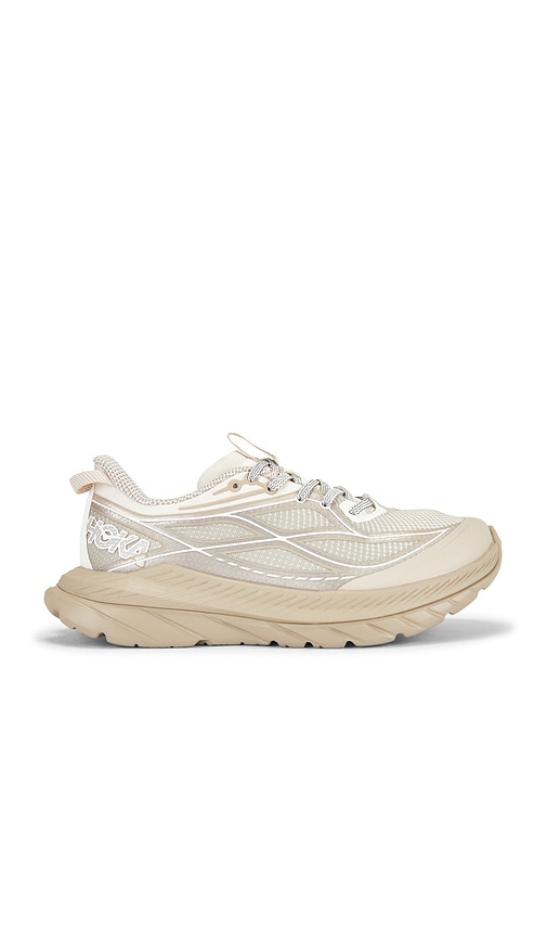 Hoka Mach Remastered Aura Sneaker