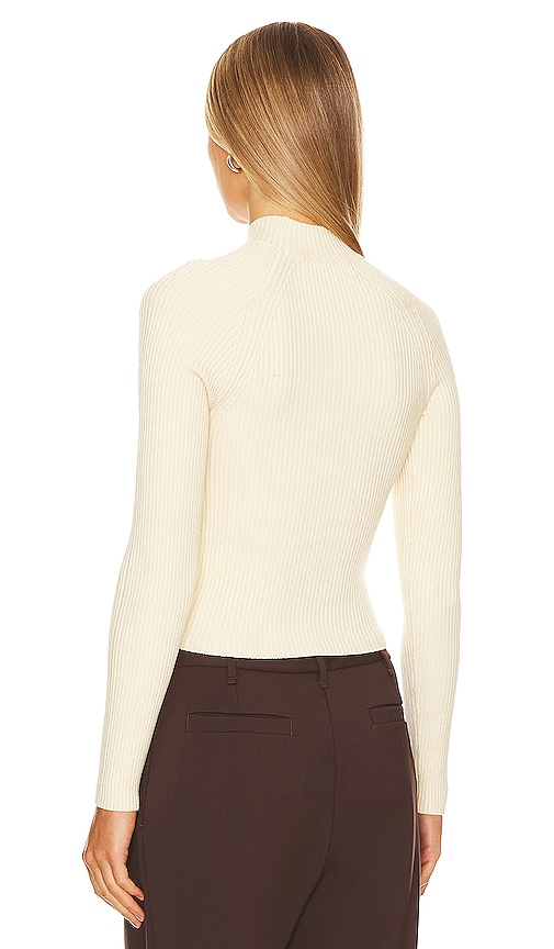  House Of Harlow 1960 X Revolve Ranae Mock Neck Sweater En Color Ivory Talla L  (también En M, S, Xl). 