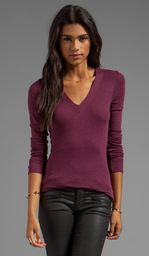 Core Long Sleeve V Neck Tee