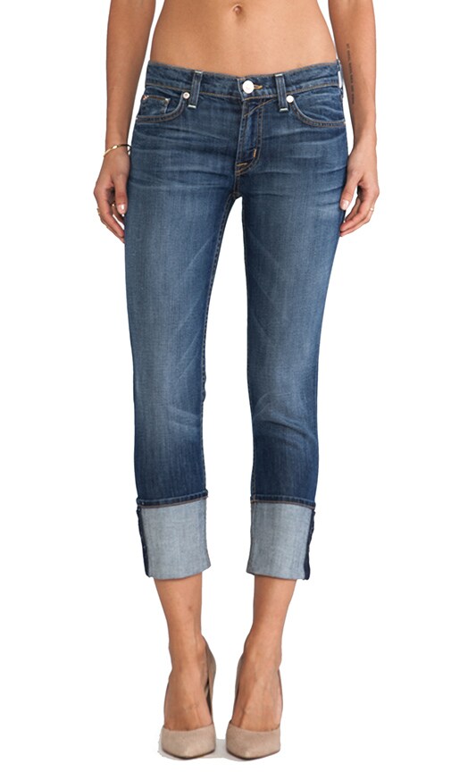 Muse Crop