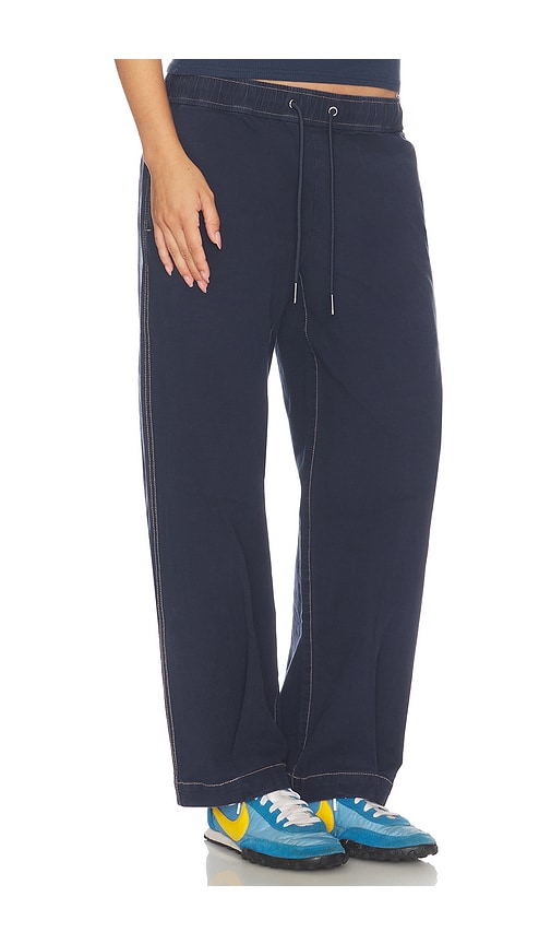 Hudson Drawstring Barrel Pant In Blue